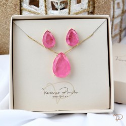 Conjunto colar e brinco gota rosa banhado a ouro 18k