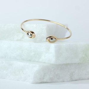 Bracelete Aberto Oval Dois Banhos Banhados a Ouro 18k