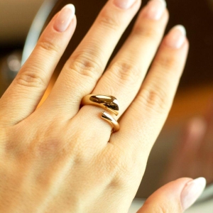 Anel Bojudo Minimalista Banhado a Ouro 18k