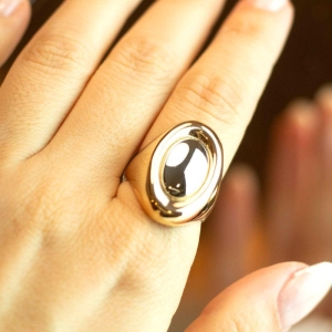 Anel Oval Dois Banhos Banhado a Ouro 18k