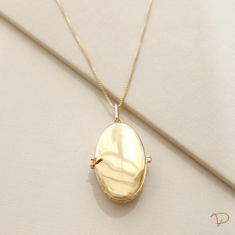 colar pingente relicario oval liso 34mm