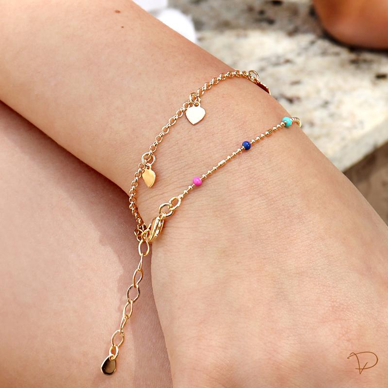Pulseira infantil com medalhas de corações banhado a ouro 18k