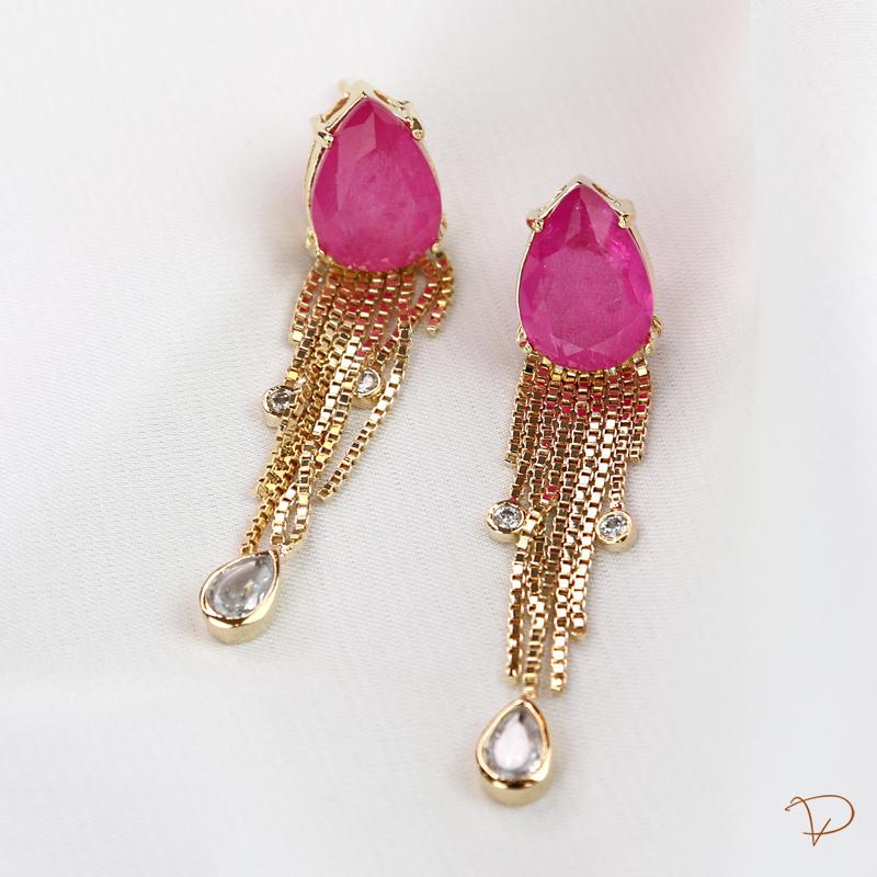 Linha Maison VP - Brinco gota pink com franja e gota de zircônia banhado a ouro 18k