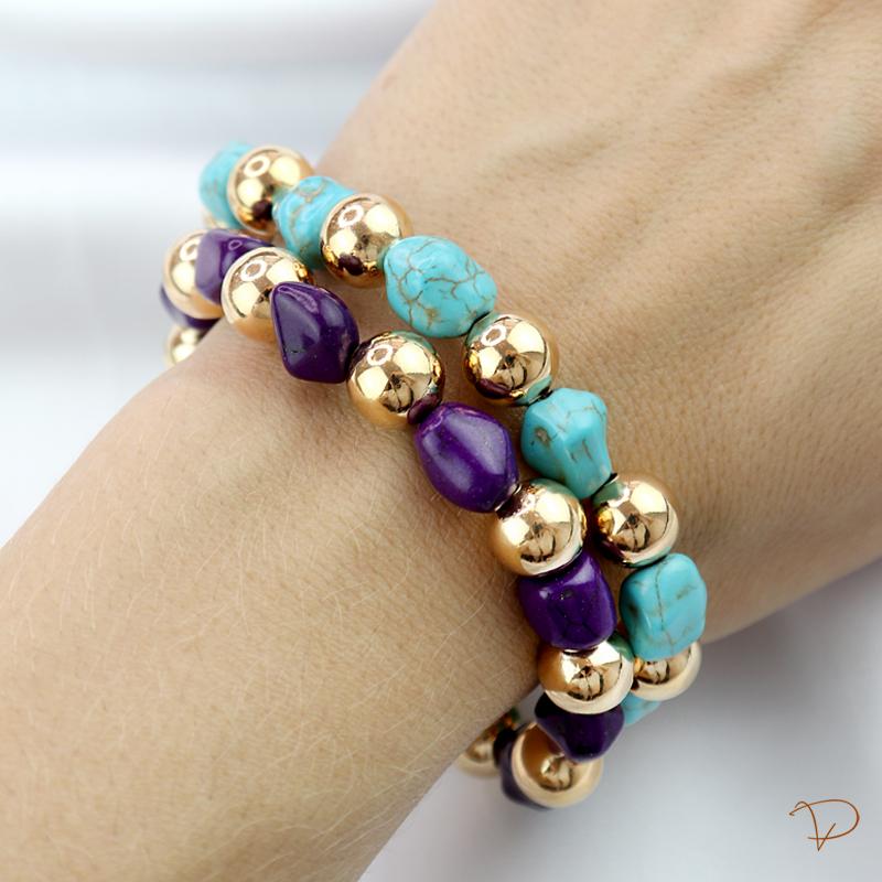 Pulseira dupla pedras naturais turquesa e roxo com bolas banhadas a ouro 18k
