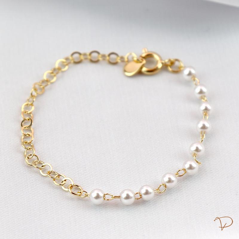 Pulseira infantil metade elos metade mini pérolas banhado a ouro 18k