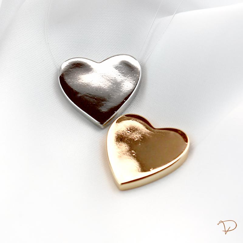 Colar Coração Liso no nylon banhado a ouro 18k