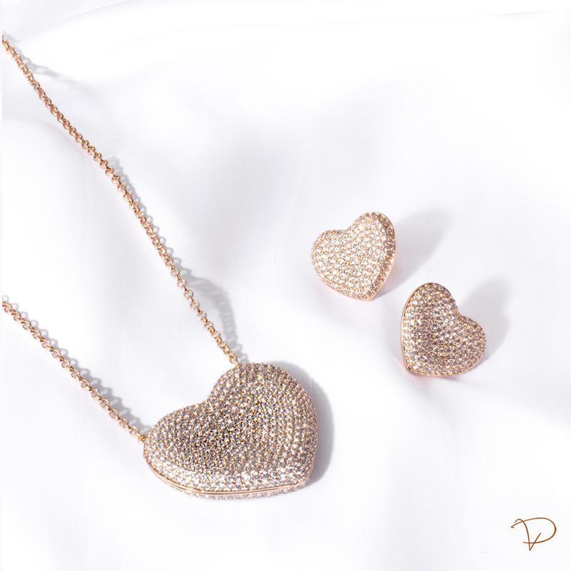 Conjunto Colar e Brinco de Coração Cravejado Banhado a Ouro 18k