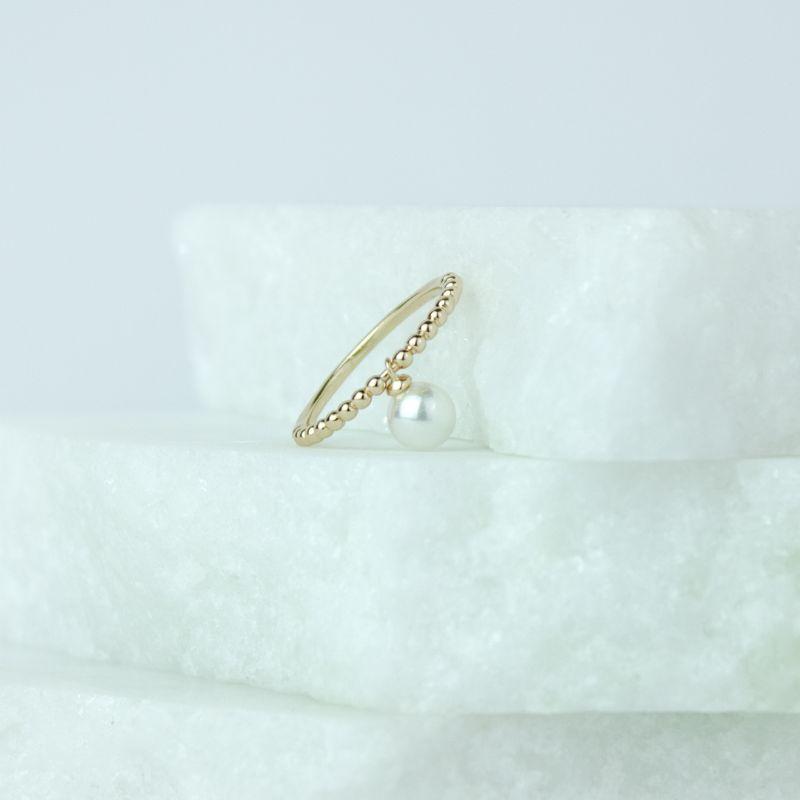 Anel de Bolinhas com Pingente Pérola Banhado a Ouro 18k