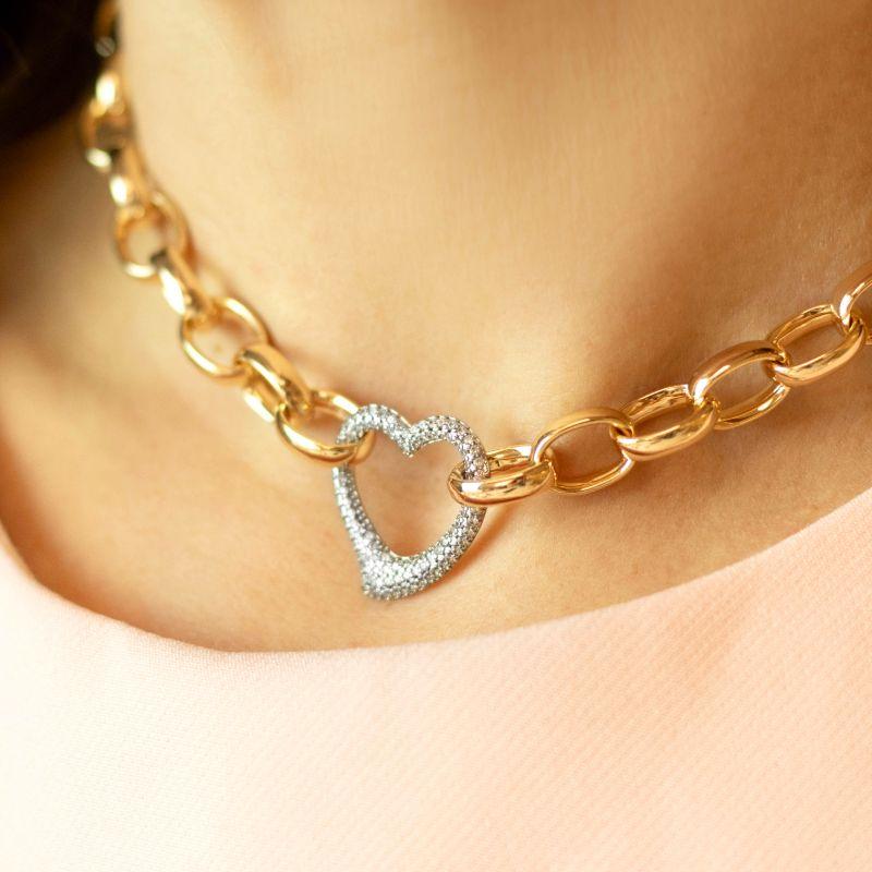 Colar Elos Ovais com Coração Cravejado Banhado a Ouro 18k